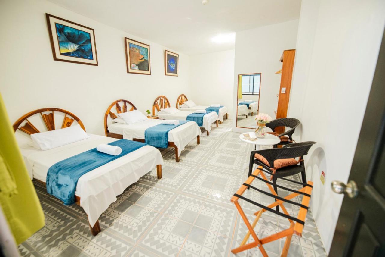 Suites En El Centro Puerto Ayora  Dış mekan fotoğraf