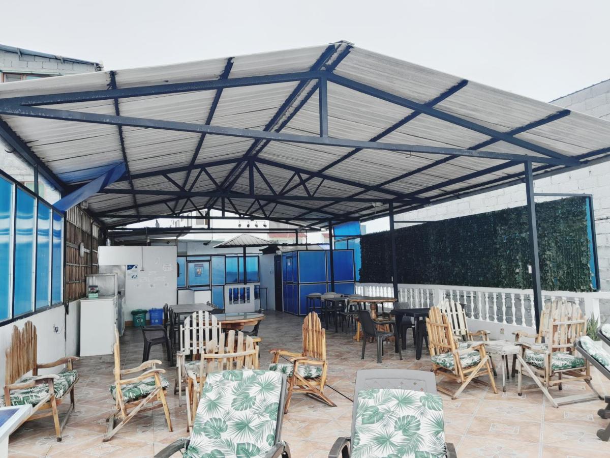 Suites En El Centro Puerto Ayora  Dış mekan fotoğraf