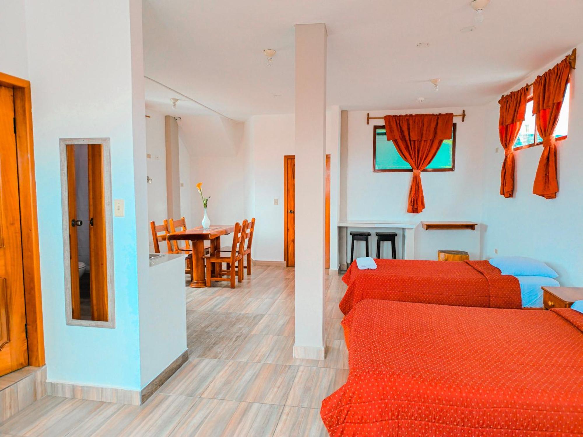 Suites En El Centro Puerto Ayora  Dış mekan fotoğraf