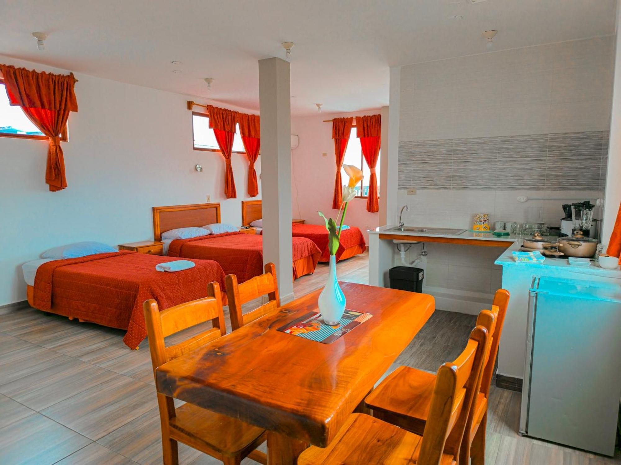 Suites En El Centro Puerto Ayora  Dış mekan fotoğraf