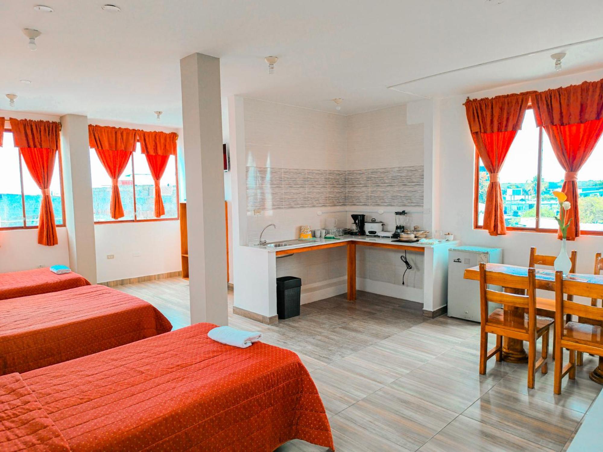 Suites En El Centro Puerto Ayora  Dış mekan fotoğraf