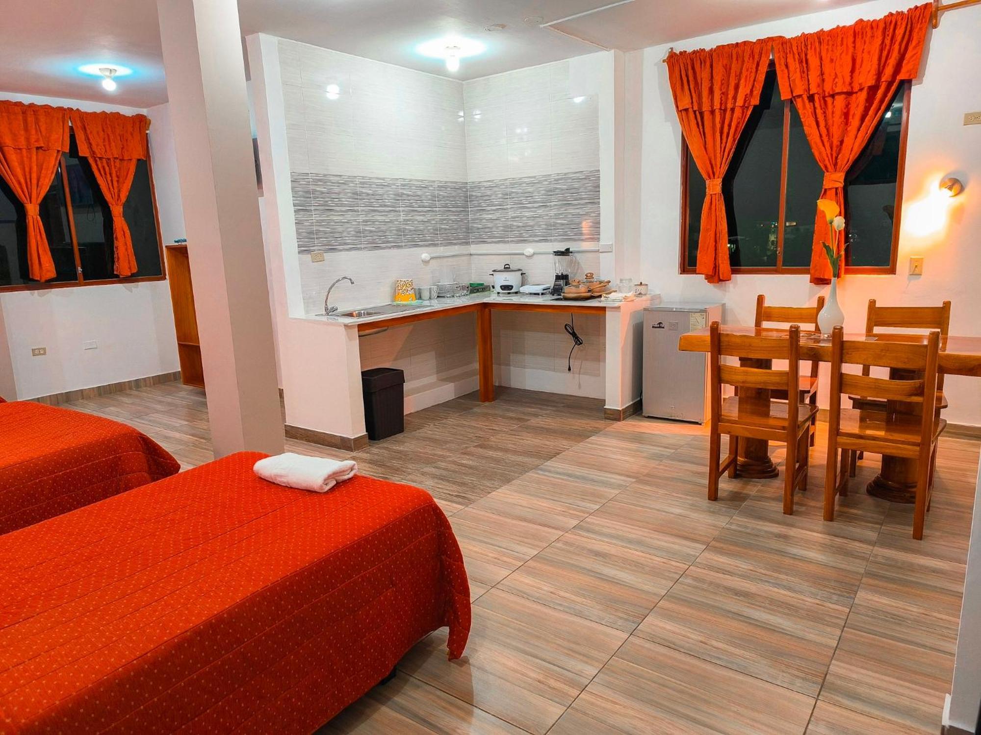 Suites En El Centro Puerto Ayora  Dış mekan fotoğraf